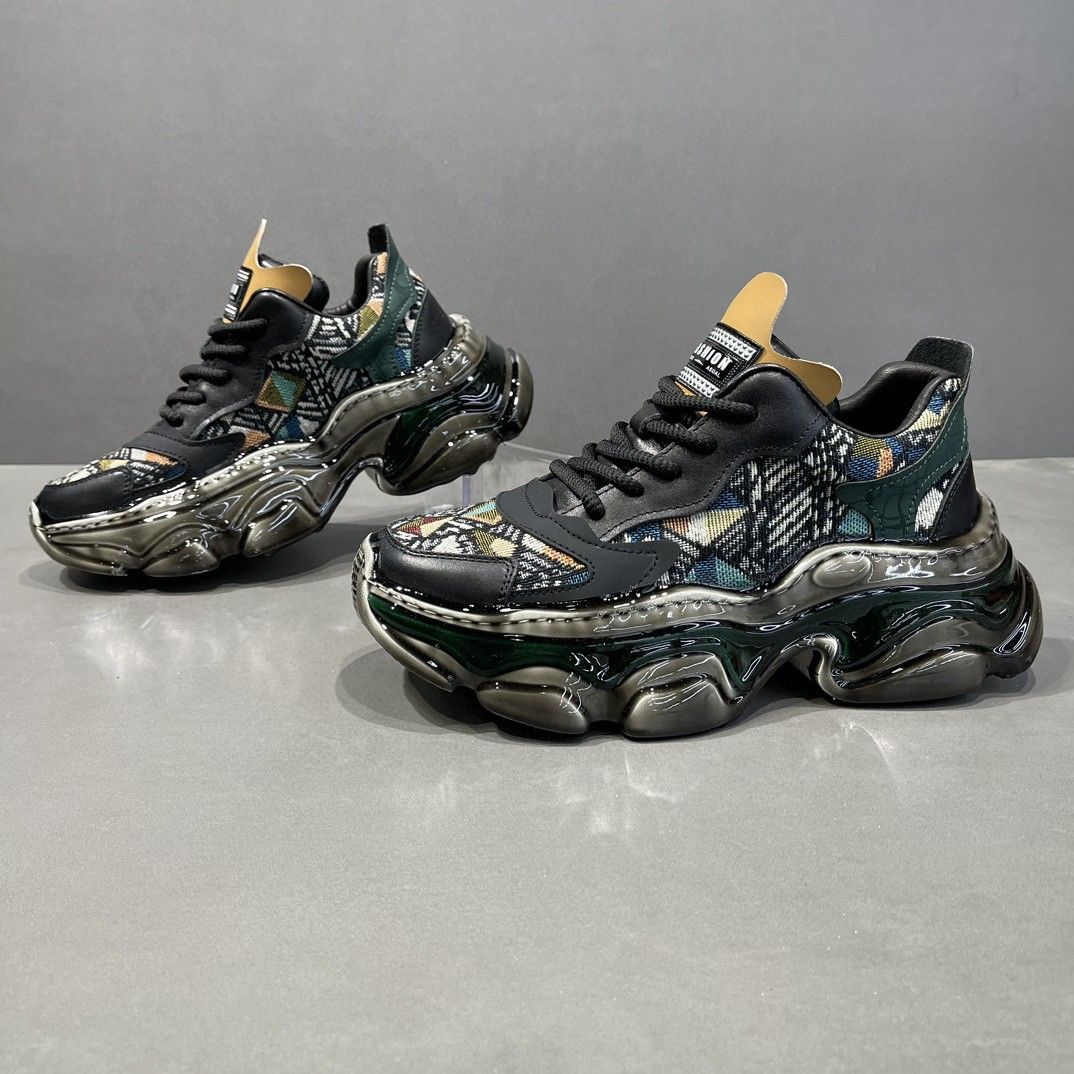 Men’s Shoes Thick Soled Height Enhancing Light Luxury Embroidery Niche Casual Rubber Shoes_vogvips.com