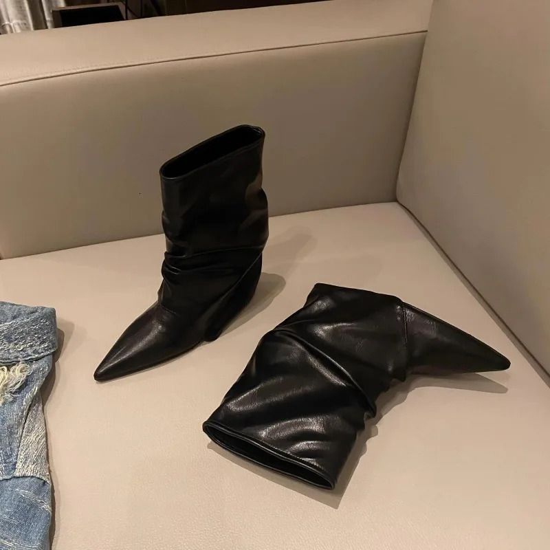 Winter High Heeled Cotton Womens Fashion Pointy Set Feet Soft Sole Anti Slip Wear Resistant Short Boots 260602_vogvips.com