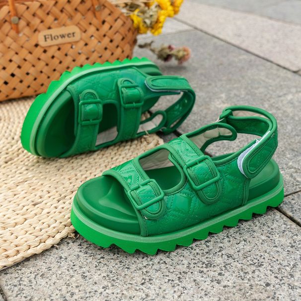 Plum-size Velcro platform sandals women's solid color sports style flat beach sandals_vogvips.com