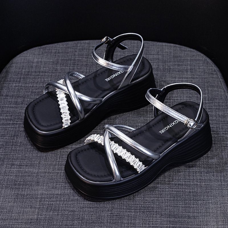 Small Thick-soled Women's Sandals Versatile One-button Fairy Wind Water Diamond Open-toed Women's Sandals_vogvips.com