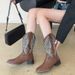 V-Neck Western Cowboy 2022 Autumn New Low Heel Embroidered Mid-Calf Riding Boots For Women_vogvips.com