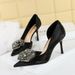 8238-H52 Chinese Style Women's Banquet High Heels Shallow Mouth Pointed Side Hollow Rose Water Diamond Flower Single_vogvips.com