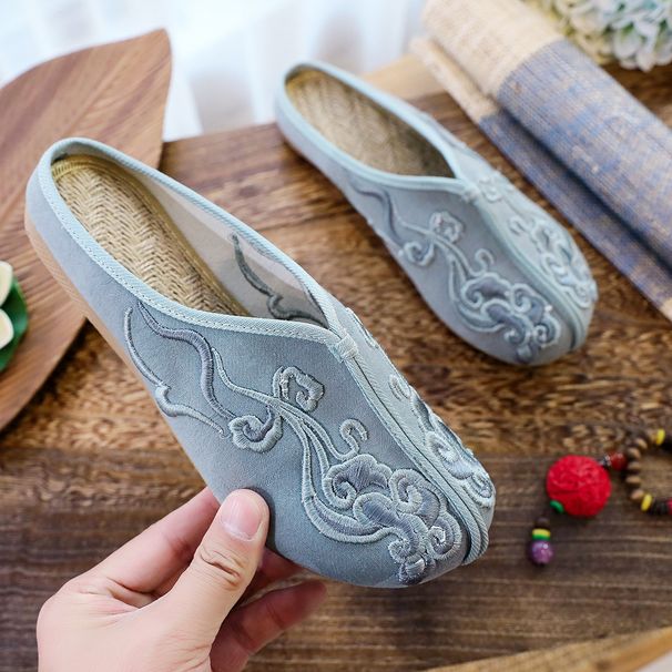 Slip Made Of Linen Fabric With Three-dimensional Relief Embroidery, Summer Women's Cloth Shoes For Wearing Cool_vogvips.com