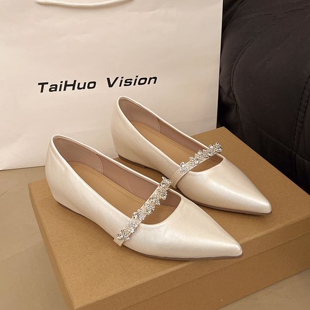 French Evening Wind Rhinestone Pointed Flat Shoes Women's Shallow Mouth Inner Height Increase Nude Single Shoes Commuter Soft Sole_vogvips.com