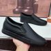 2024 NEW Men's All Black Loafers Slip-on Student Skate Shoes Sports Style Student Gymnastics Shoes Work Work Shoes Men Sneakers_vogvips.com