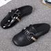 European Collection 2025 Summer New Style Closed-Toe Sandals Patent Leather Outdoor Mules Flat Round-Toe Metal Buckle_vogvips.com