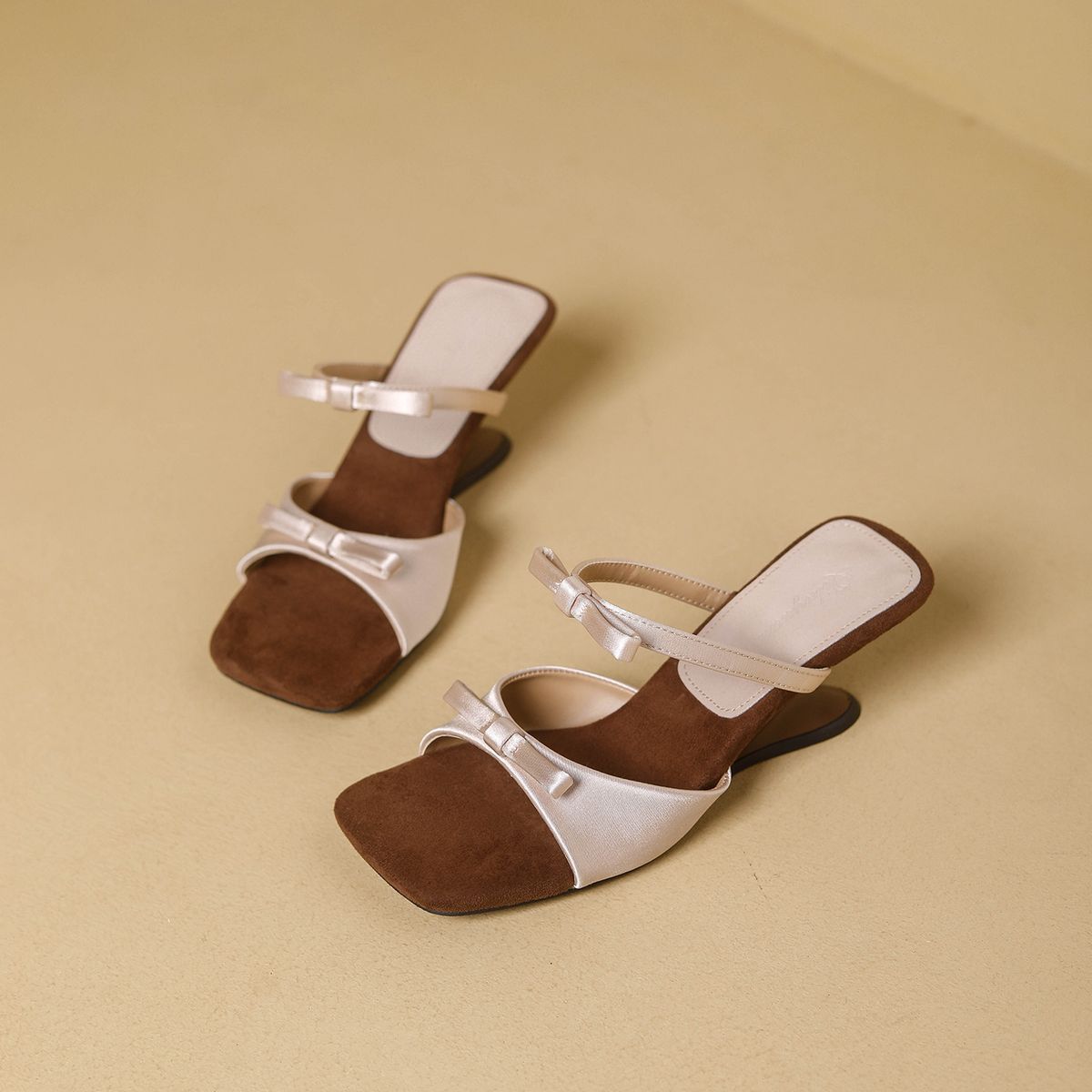 Women Summer New French‑Style Bow Open‑Toe Square Toe Chunky Heel Slip‑On Satin Outdoor Sandals_vogvips.com