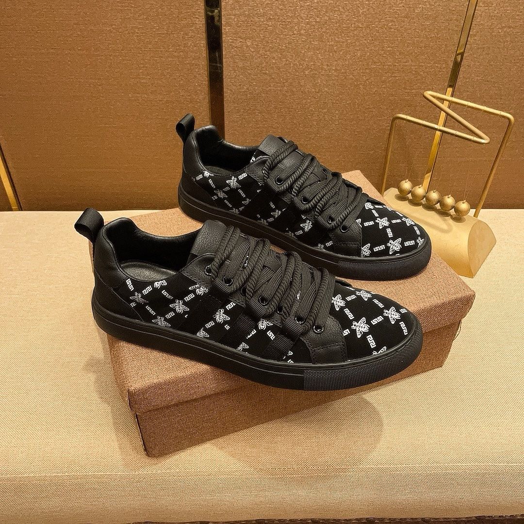 2025 New Little Bee Men's High End Brand Fuguqi Casual Versatile Trendy Low Cut Board Shoes_vogvips.com