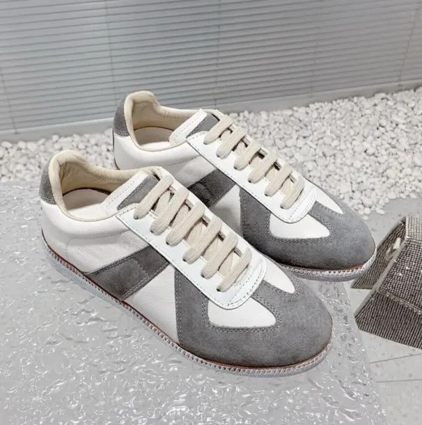 New In Stock: German-style Training Women, Retro Sports Genuine Leather Casual Sneakers, Versatile White Men, Women's_vogvips.com