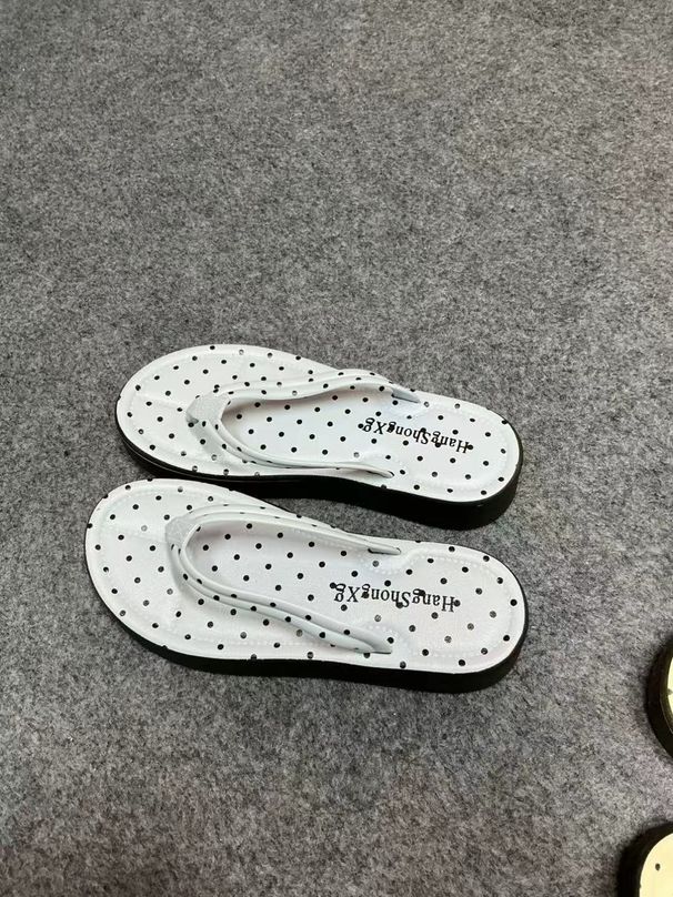 Polka Dot Flip-flops Thick Sole Fashion Height Increasing Flip-flops Girls Summer Beach Breathable_vogvips.com