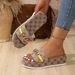 Women's plus Size Platform Slippers Lightweight Beach Sandals with Metal Buckle Embroidered Detail for Outdoor Wear_vogvips.com