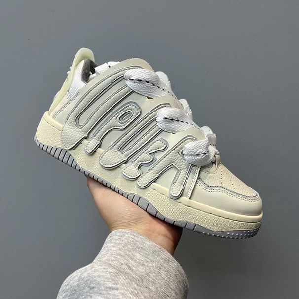 2024 Bread Niche High Treet Kateboard Couple Letter Veratile Port Mall White Caual Men' And Women' Trendy_vogvips.com