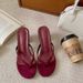 Popular Chunky High-heeled Flip-flops 2026 New Model In Red, Height-increasing, Retro, Suitable For Outdoor Wear,_vogvips.com
