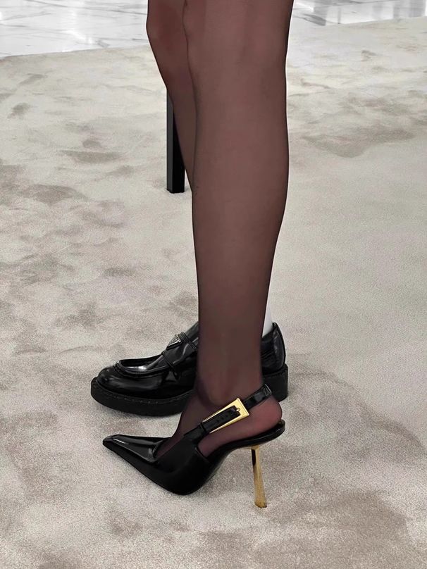 Black High Heels Pointed Toe Stiletto 2025 Spring New Elegant High-End Sexy Patent Leather Single Shoes Women's_vogvips.com