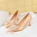 1961-H9 Korean Fashion And Elegant Women's Wine Cup High Heel Shallow Mouth Pointed Water Diamond Bow Banquet Single_vogvips.com