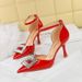 8323-K50 Fashionable Thin Shallow Mouth Shining Water Diamond Lacquered Leather Hollow Straw High Heel Sandals_vogvips.com