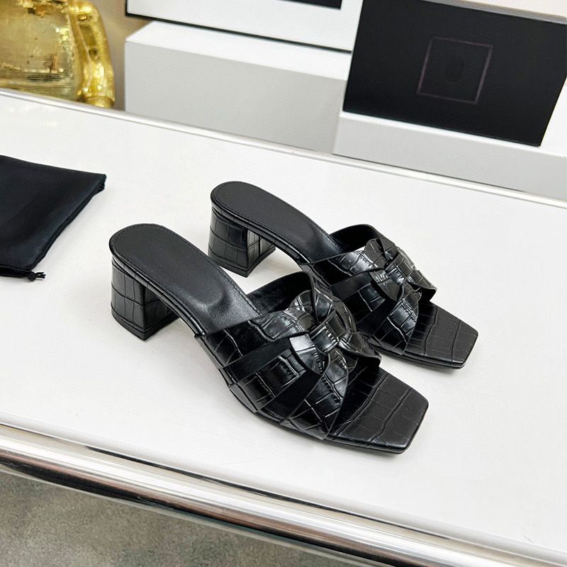 In-Stock French-Style Cross-Strap Sandals, Fairy Shoes, 2025 New Summer Elegant Black High-Heeled Sandals For Outdoor_vogvips.com