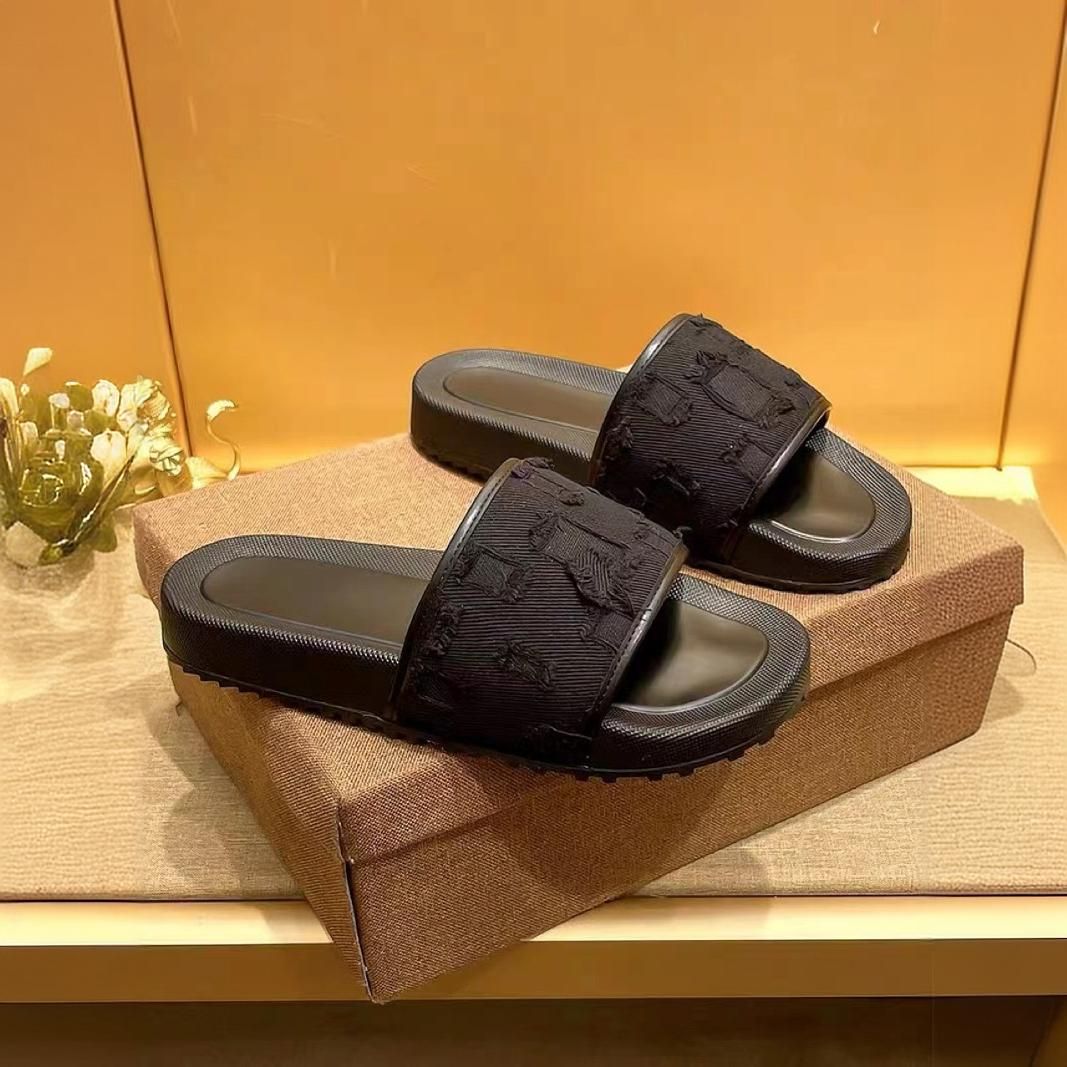 Unbeatable Quality New PU Men's Shoes For Summer Wear, Lightweight Anti Slip Trend, Sports And Leisure Brand, One-piece Slippers_vogvips.com