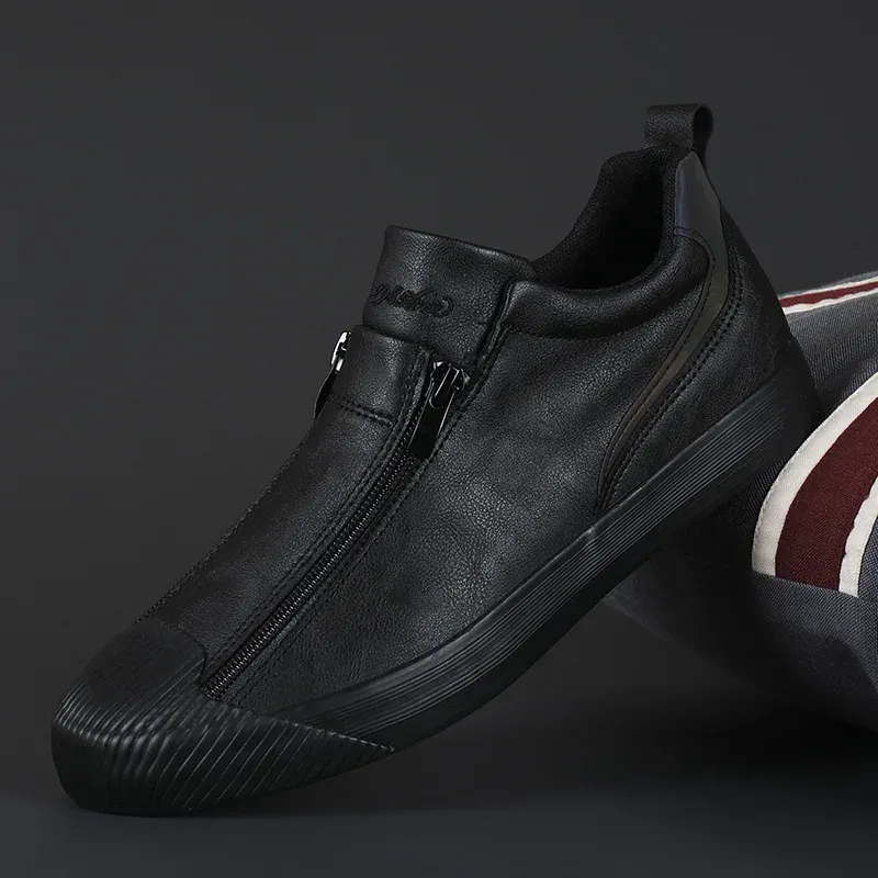 2023 New Autumn Men's Trendy Sneakers Leather Soft Sole Men Shoes Size 38-44_vogvips.com