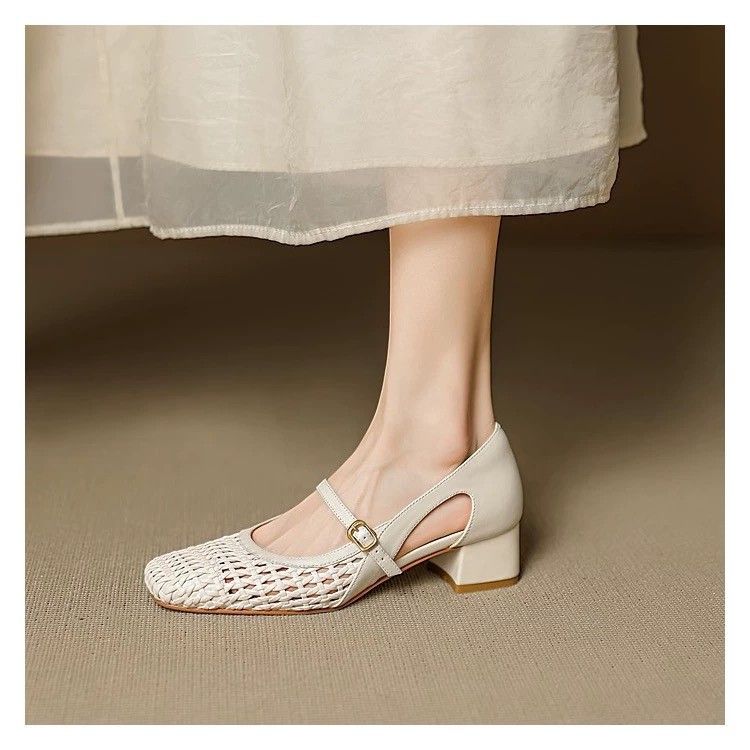 French-style Vintage Soft Leather Square-toed Woven Hollow Mary Jane For Women, 2026 New Model, Mid-heel Single-strap_vogvips.com