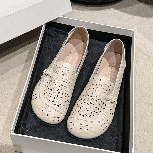 2025 New Summer Mom Sandals Comfortable Soft Hollow Leather Middle Aged And Elderly Women's Shoes Flat Bottom_vogvips.com