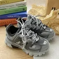 Designer Shoes Track Mens Womens Triple White Black Pink Grey Beige Orange Blue Sneakers_vogvips.com