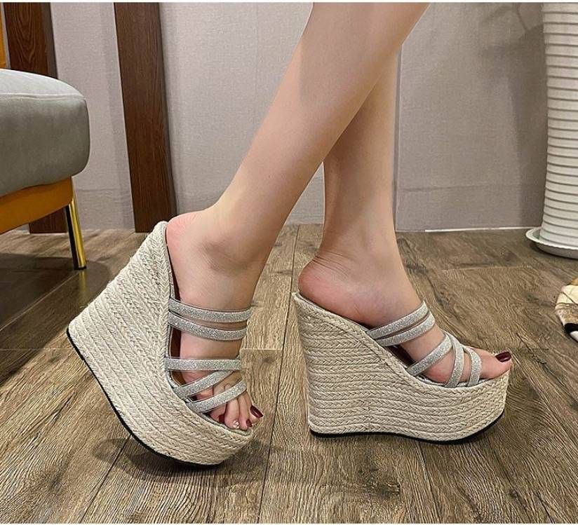 Women’s Shoes Wedge Heels Summer Model Catwalk 16CM Strap Thick Soled Shoes Straw Rope Bottom_vogvips.com