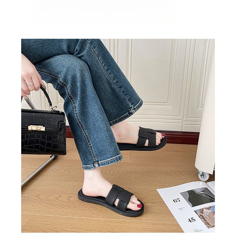 Summer New Women's Slippers Indoor Non-Slip Outdoor Fashion Versatile One-Strap Woven Trendy Beach Sandals_vogvips.com