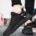 2024 New Summer Breathable Mesh Men's Work Running Soft Sole Casual Black Sports Shoes_vogvips.com