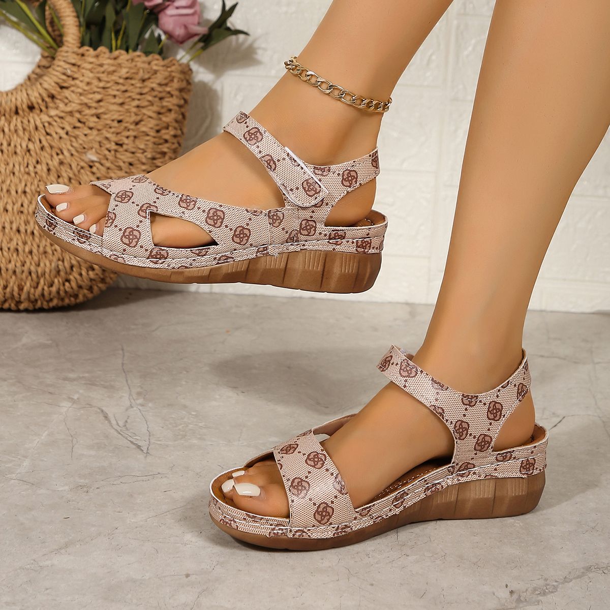 Summer Party Shoes Slides Ladies Wedge Sandals Woman Non-Slip Footwear Women Slippers Female_vogvips.com