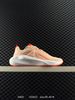 Trendy Comfortable Mesh Non-Slip Wear-Resistant Low-Top Running Shoes Item_vogvips.com