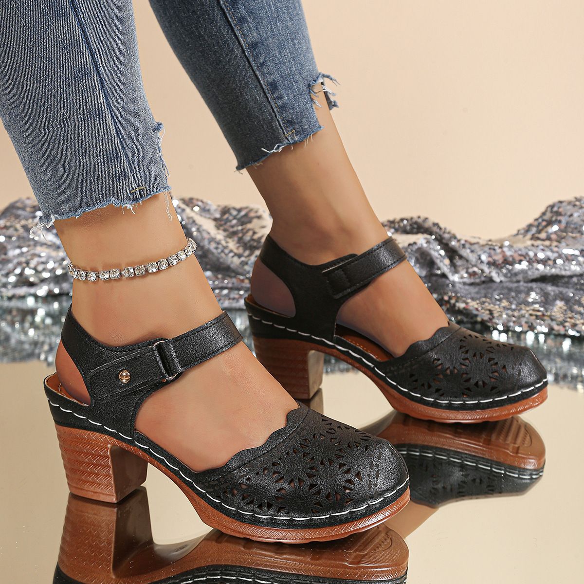 Women's Summer Sandals: New Chunky Heel, Single Strap, Plus Size, Hollow-out, High Heel, Clog Sandals_vogvips.com