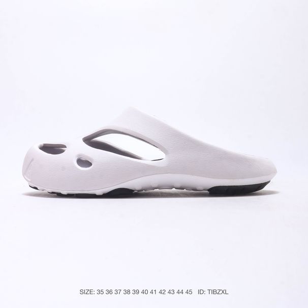 Slip On Casual Shoes For Men And Women_vogvips.com