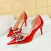 638-AH17 Fashion Banquet Women's With High Thin Heels, Shallow Mouth, Sharp Toe, Lacquer Leather, Water Diamond Bow Tie_vogvips.com