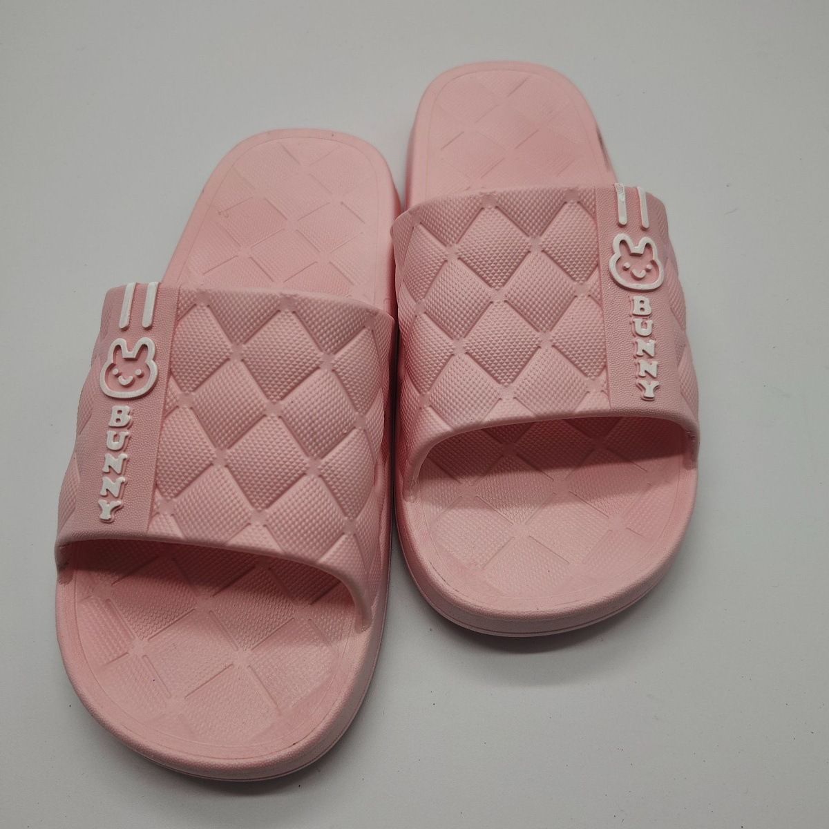 2026 New Couple Slippers For Summer Home Bathroom Non-Slip Breathable Dual-Size Supermarket Men's And Women's Hotel Slippers_vogvips.com