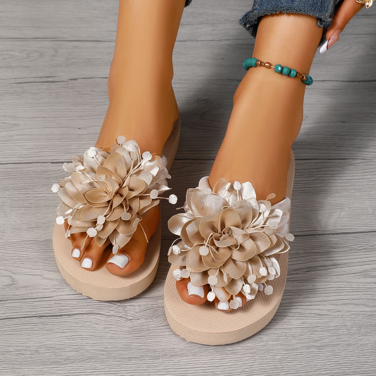 2026 New Women's Solid Color Flower Decorated Flat Slippers Summer Outdoor Leisure Soft Soled Comfortable Beach Flip Flops_vogvips.com