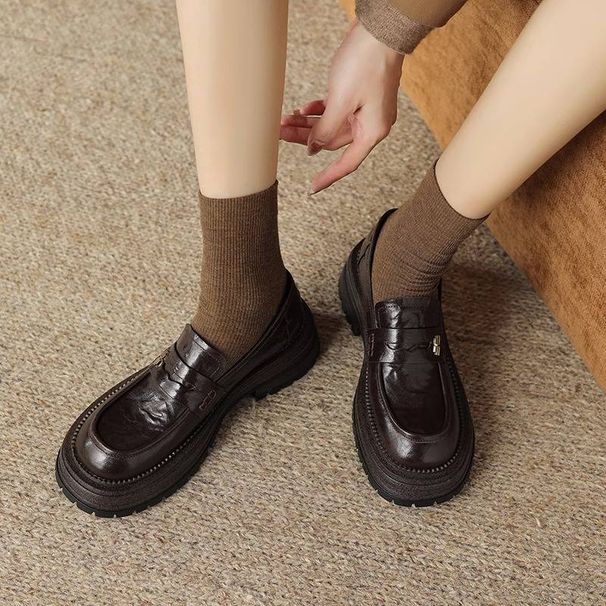 Women's new black leather slip-on loafers with thick soles_vogvips.com