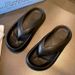 Women's Anti-Slip Flip Flops 2023 Beach Wear Cool Comfortable Sandals with Thick Soles for Summer_vogvips.com