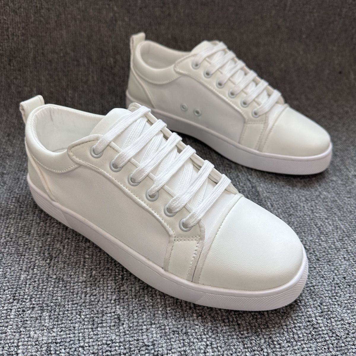 Men's Casual Sneakers Red-Sole Lace-Up Versatile Trendy Footwear_vogvips.com