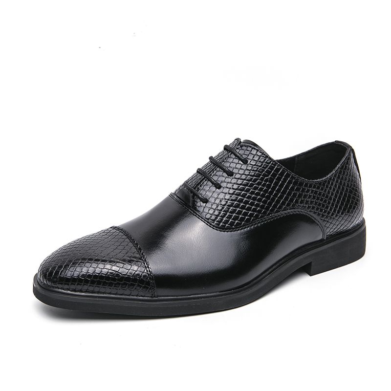 New Black And White Color-block Carved Brick Men's Shoes For Men's Business Leather British Derby Shoes Pointed Toe Banquet Wedding Leather Shoes_vogvips.com