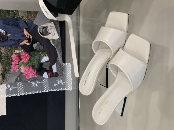 French Style Wedge Sandals White Square Open Toe High Heels 2025 New Women's Outdoor Slippers_vogvips.com