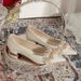 French Niche Bridesmaid Can Be Worn Daily In Spring Style Pearl Crystal Pointed Thick Heeled Sheepskin Flat Shoes_vogvips.com