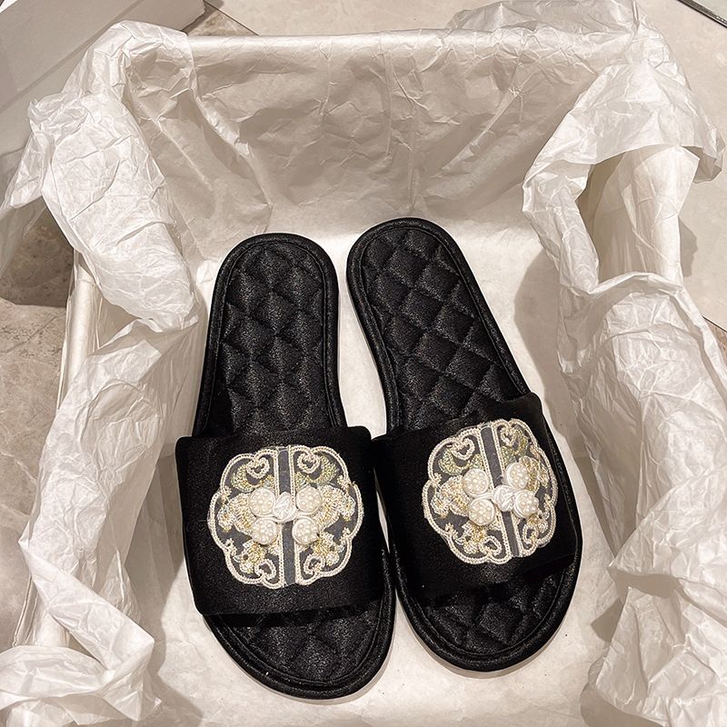 Cool Slippers Embroidery Retro Fashion Home Interior Satin Non-slip Flat Bottom Silent Four Seasons Drag_vogvips.com