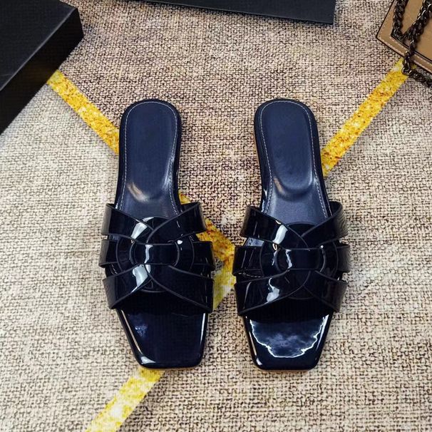 2025 Summer Fashion Genuine Leather Casual Flat Woven Versatile One-Word Large Size Women's Slippers_vogvips.com