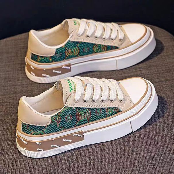 Spring Green Canvas Women 2024 New Versatile Flat Bottom Casual Cloth Popular For Cricket And Ball Shoes This Year_vogvips.com