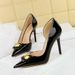 638-AK56 Glossy Patent Leather Slim Shallow Mouth, Side Hollow, Pointed Metal Buckle High Heels, Single Shoes For Women_vogvips.com