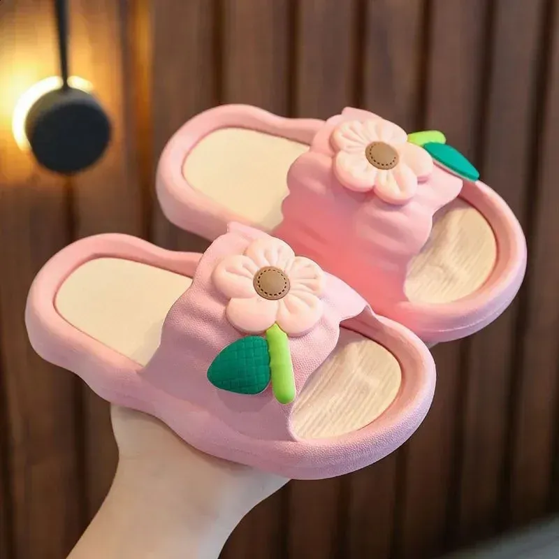 Summer Kids Home Anti Slip Soft Sole Girls Bath Slipper Cartoon Cute Wer Bow Princess Slippers Children Beach Shoes_vogvips.com