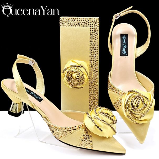 Women’s Shoes women's pointed shoes and bags, handmade flower decoration, simple and elegant suit_vogvips.com