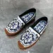 Womens Blue Floral Print Espadrille Flats Slip On Canvas Shoes For Summer Daily Wear And Beach Trips_vogvips.com