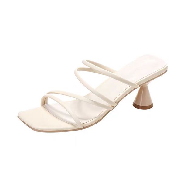 French Two-Way For Women 2024 New Summer Mid-Heel Niche Elegant One-Strap Fairy Style High-Heeled Sandals_vogvips.com